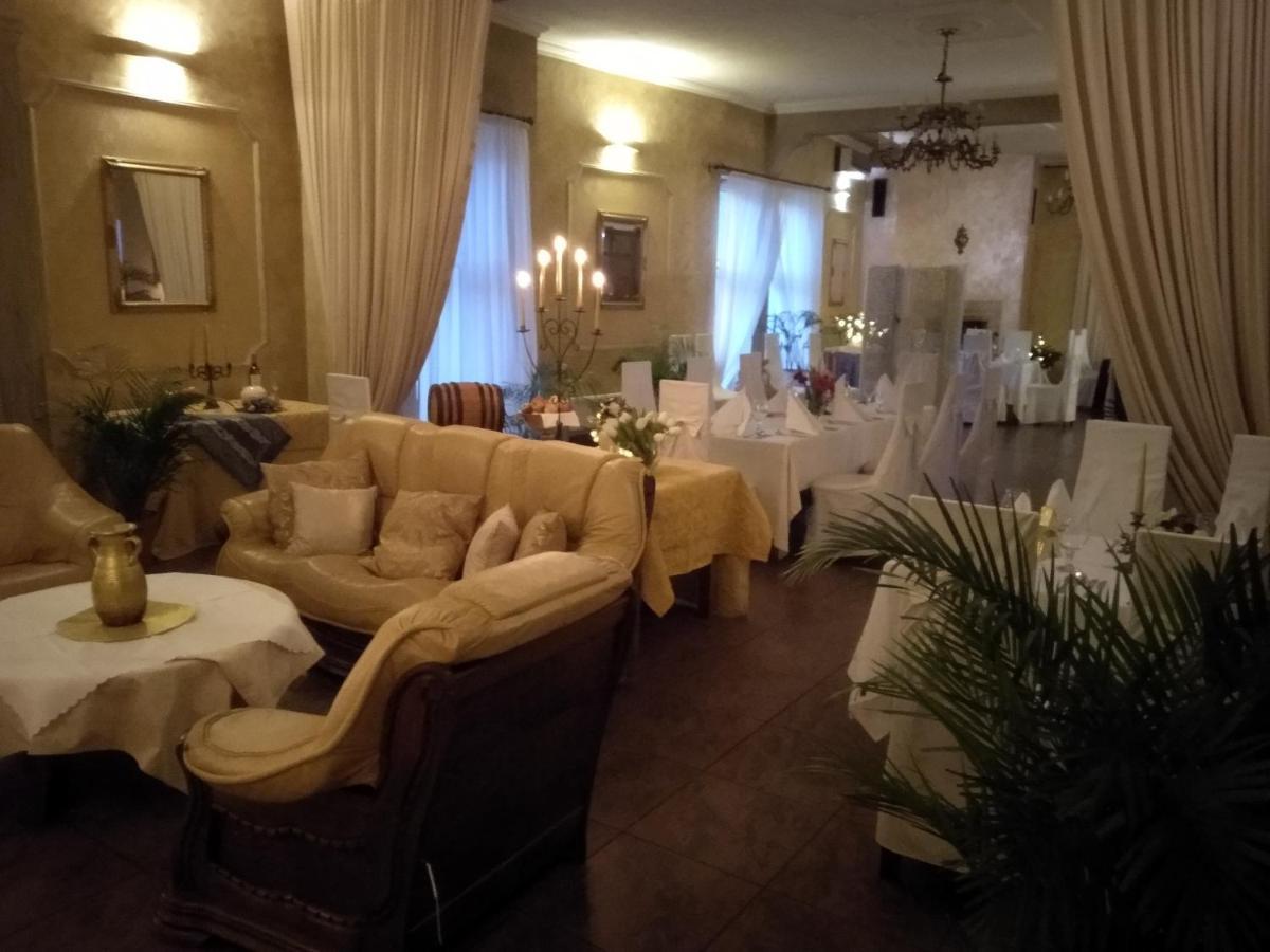 Hotel Polak Zamość Exteriör bild